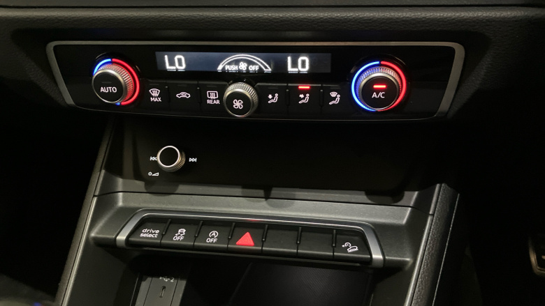 Audi Q3 35 TFSI S Line 5dr Petrol Estate
